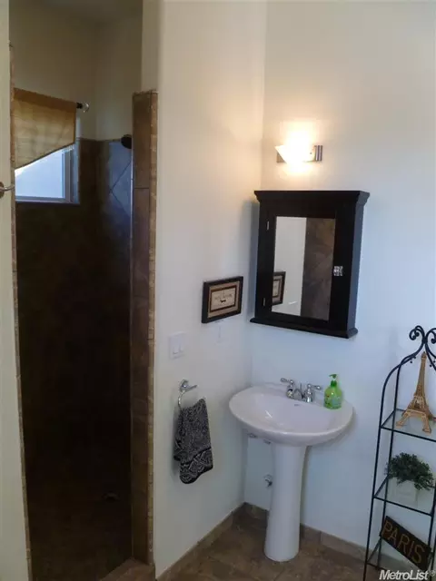 1257 Buzzini Ct, Ripon, CA 95366 photo 20