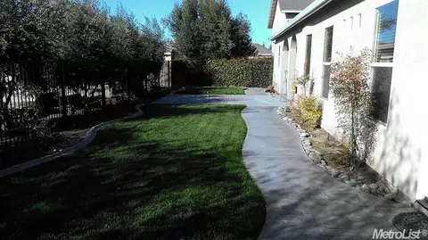 1257 Buzzini Ct, Ripon, CA 95366 photo 22