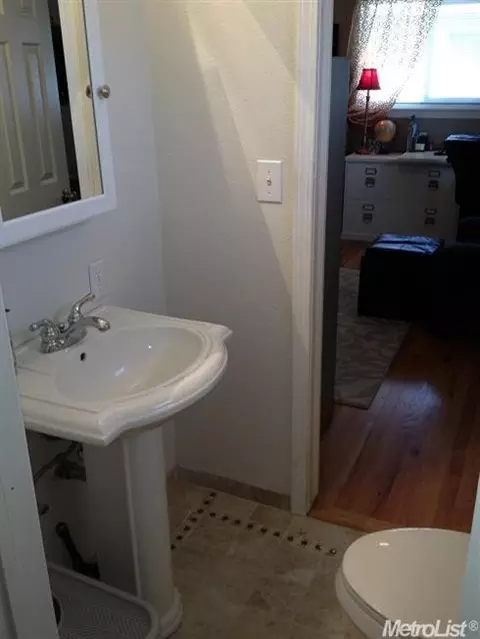 1719 Locke Rd, Modesto, CA 95355 photo 13