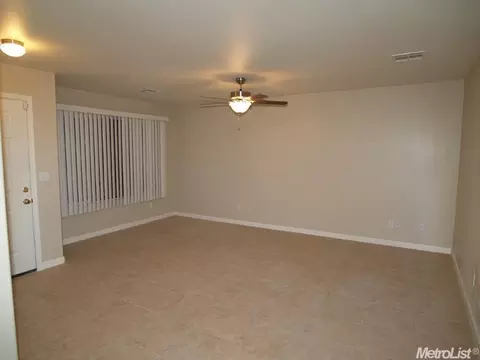 1514 Inyo Ln, Modesto, CA 95358 photo 3