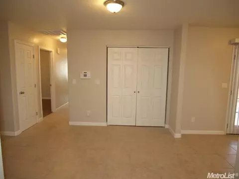 1514 Inyo Ln, Modesto, CA 95358 photo 9