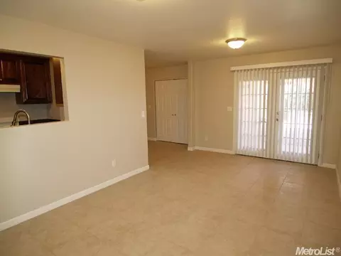 1514 Inyo Ln, Modesto, CA 95358 photo 5