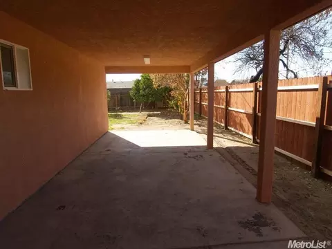 1514 Inyo Ln, Modesto, CA 95358 photo 17