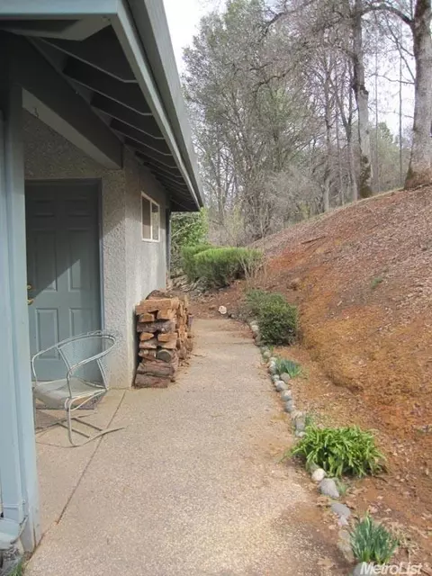 21605 Armstrong, Grass Valley, CA 95949 photo 22
