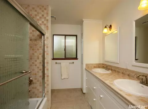 3225 Deodar St, Carmichael, CA 95608 photo 21