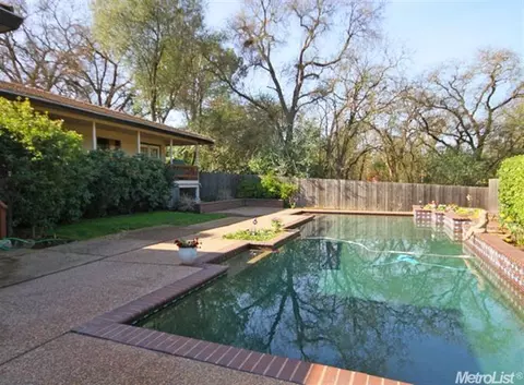 3225 Deodar St, Carmichael, CA 95608 photo 25