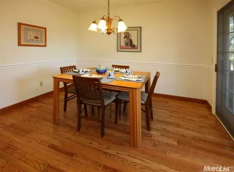 3225 Deodar St, Carmichael, CA 95608 photo 8