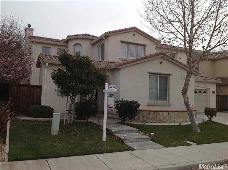 840 Ben Ingram Ln, Tracy, CA 95377 photo 2