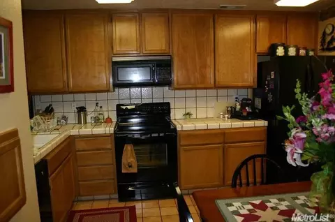 1112 Cedar Creek Dr #3, Modesto, CA 95355 photo 3