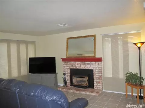 110 Cedar Mountain Dr, Tracy, CA 95376 photo 5