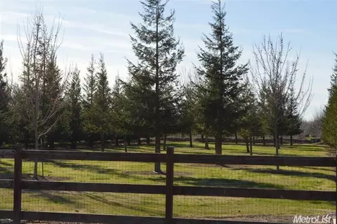 2825 Adair Rd, Modesto, CA 95358 photo 19