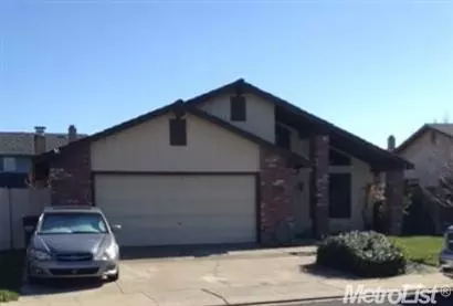 1126 Mammoth Dr, Manteca, CA 95337 photo 1