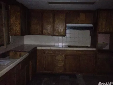921 Chicago Ave, Modesto, CA 95351 photo 6