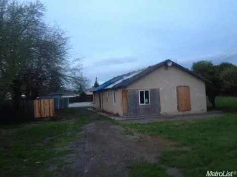 921 Chicago Ave, Modesto, CA 95351 photo 2