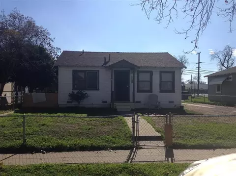 121 Locust St, Modesto, CA 95351 photo 6
