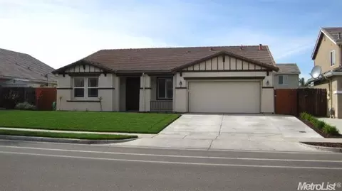 23 Walker Ranch Pkwy, Patterson, CA 95363 photo 2