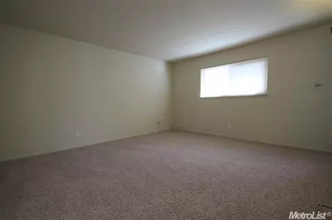 5130 Schuyler Dr, Carmichael, CA 95608 photo 11