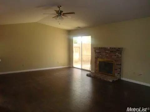3617 Georgeann Pl, Ceres, CA 95307 photo 3