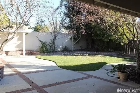 1113 Salisbury Ln, Modesto, CA 95350 photo 15