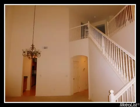 635 Pine Creek Ln, Patterson, CA 95363 photo 5
