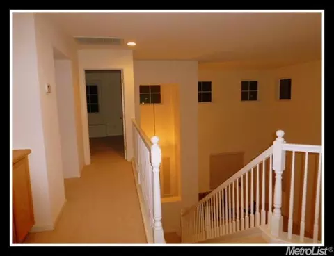 635 Pine Creek Ln, Patterson, CA 95363 photo 4