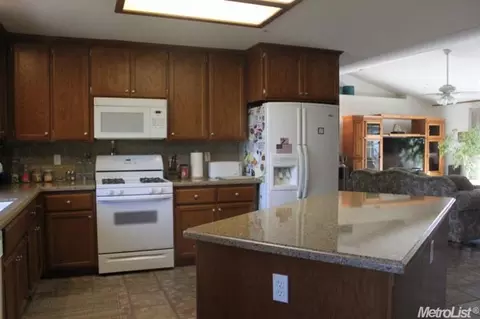 2598 Spiess Rd, Acampo, CA 95220 photo 10