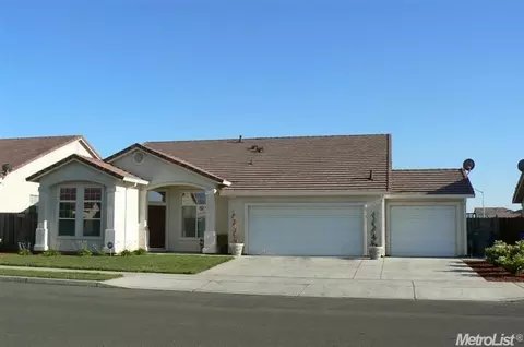 912 Hackett Rd, Ceres, CA 95307 photo 1