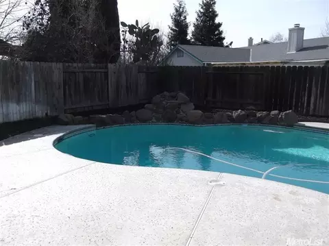 577 Clover Ave, Patterson, CA 95363 photo 8