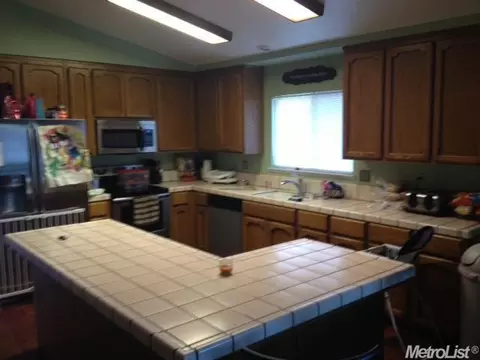 128 Quail Hollow Dr, Galt, CA 95632 photo 4