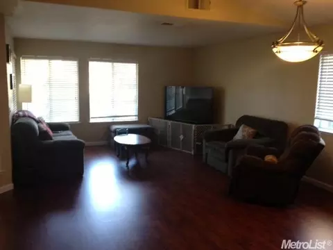 128 Quail Hollow Dr, Galt, CA 95632 photo 3