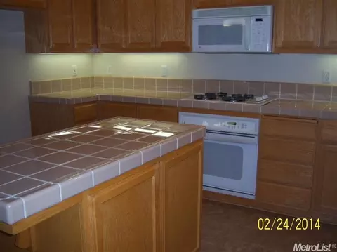 4196 Strolling Ln, Turlock, CA 95382 photo 4