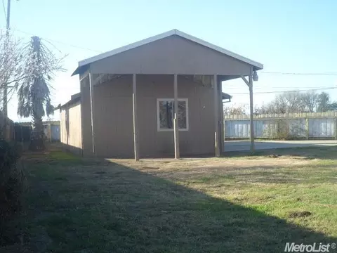 916 Sylvia St, Gustine, CA 95322 photo 10