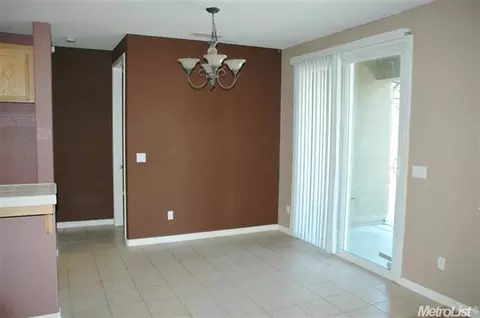 1778 Dalia Pl, Manteca, CA 95337 photo 4