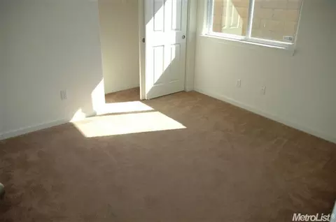 1778 Dalia Pl, Manteca, CA 95337 photo 8