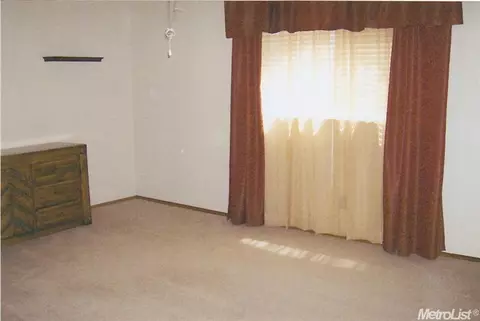 1580 Springcreek Way, Manteca, CA 95337 photo 6