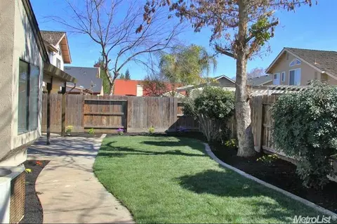 2012 Stracker Way, Modesto, CA 95350 photo 23