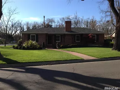 1006 Yale Ave, Modesto, CA 95350 photo 1
