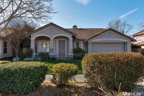 4204 Vistosa St, Davis, CA 95618 photo 1