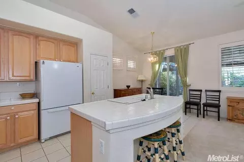 4204 Vistosa St, Davis, CA 95618 photo 7