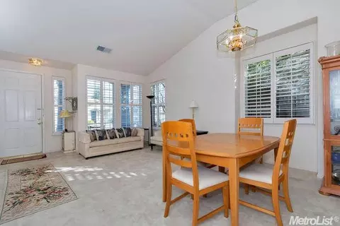 4204 Vistosa St, Davis, CA 95618 photo 5