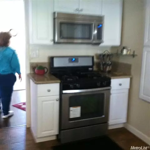 407 Yosemite Ave, Modesto, CA 95351 photo 7