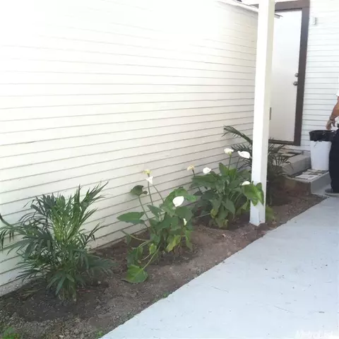407 Yosemite Ave, Modesto, CA 95351 photo 3
