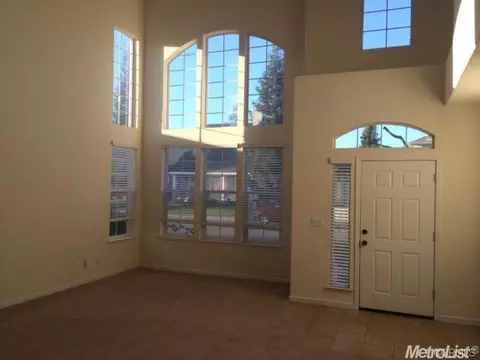 2042 Legends, Merced, CA 95340 photo 5