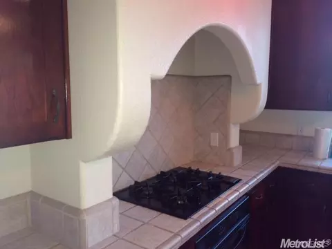 2042 Legends, Merced, CA 95340 photo 6