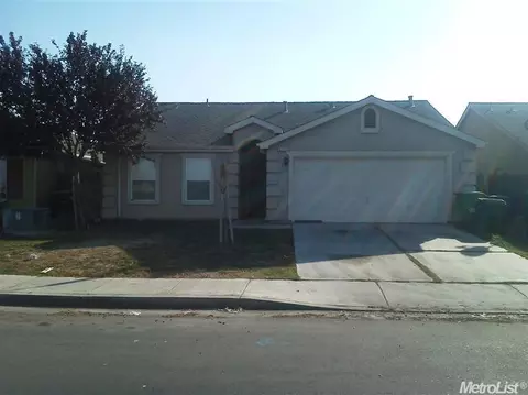 2113 W Lobo Ave, Merced, CA 95348 photo 1