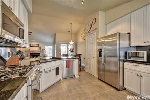 3129 Joellen Ct, Carmichael, CA 95608 photo 10