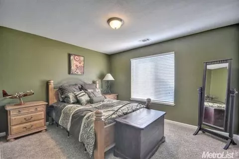 3129 Joellen Ct, Carmichael, CA 95608 photo 14