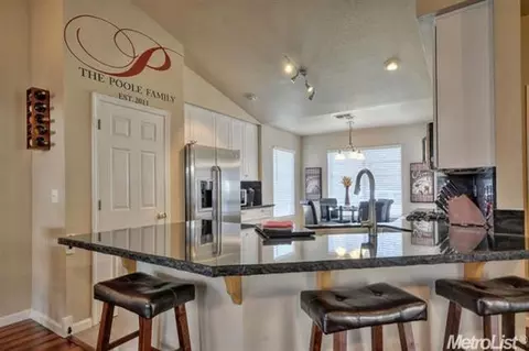 3129 Joellen Ct, Carmichael, CA 95608 photo 8