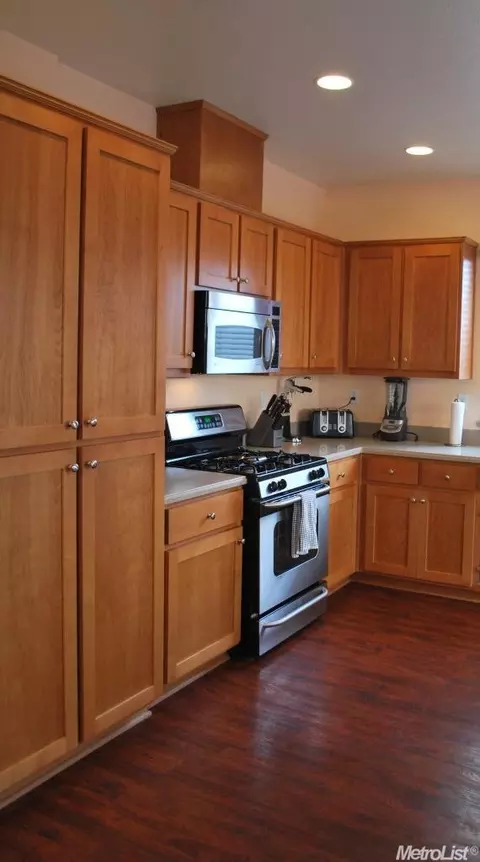 6228 Shaefer Ct, Riverbank, CA 95367 photo 5