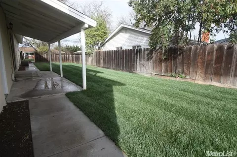 301 Tokay, Modesto, CA 95350 photo 18